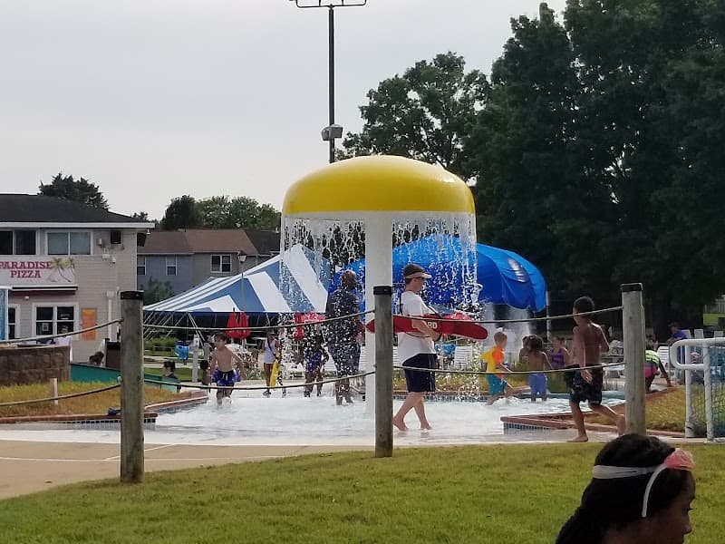SplashDown Waterpark image 4