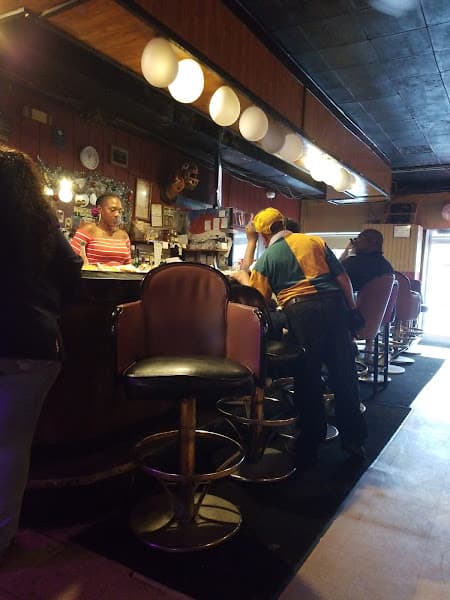 Players Lounge - Black Owned Lounges