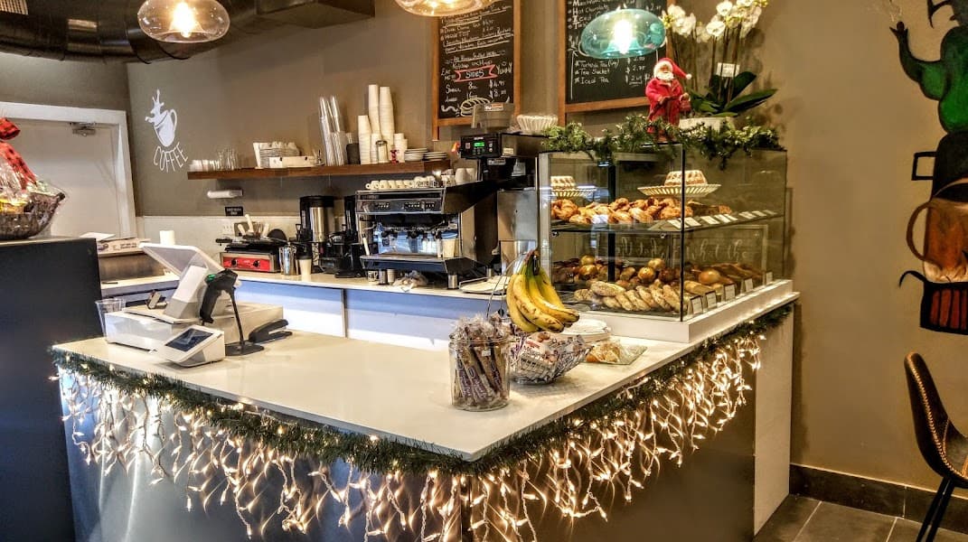 Janti Cafe image 1