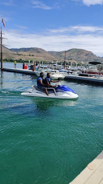 Lake Shores Watercraft and Boat Rentals - Jet Ski Rental