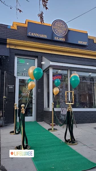 Cannabis Karma - 420-friendly Lounges