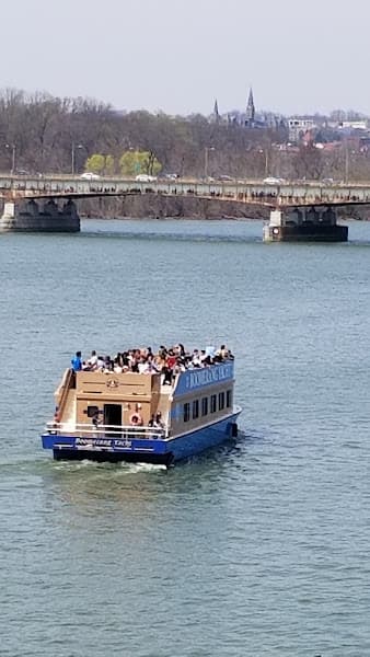 Boomerang Boat Tours - Boat Tours