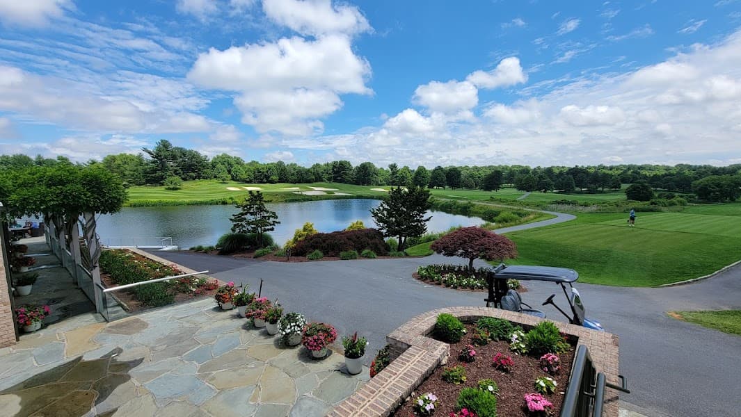 Lakewood Country Club image 4