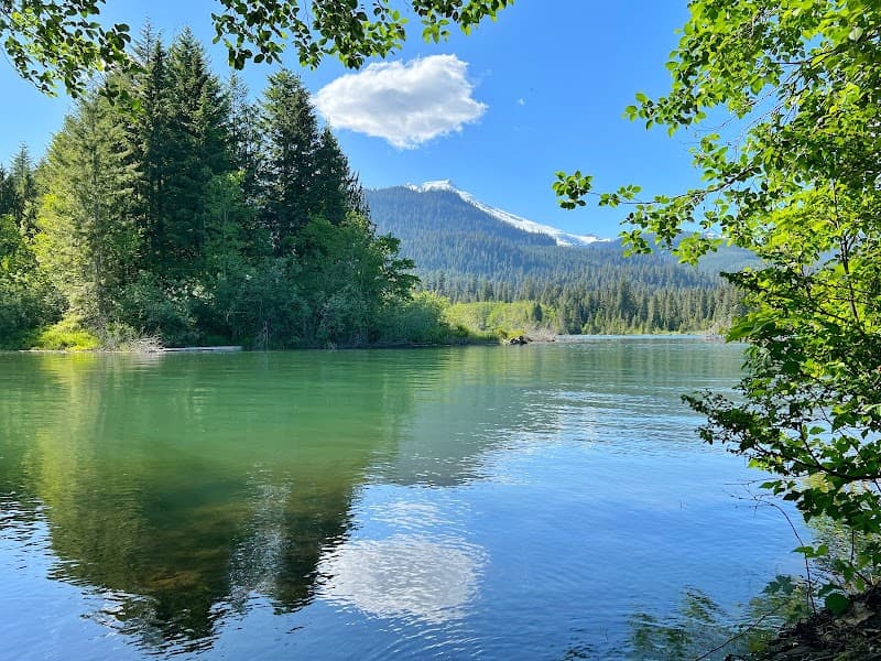 Baker Lake image 3