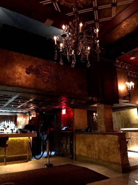 Sax Restaurant & Lounge - Restaurants With Live Music