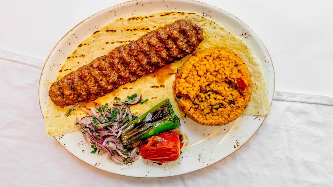 Ottoman Taverna image 4