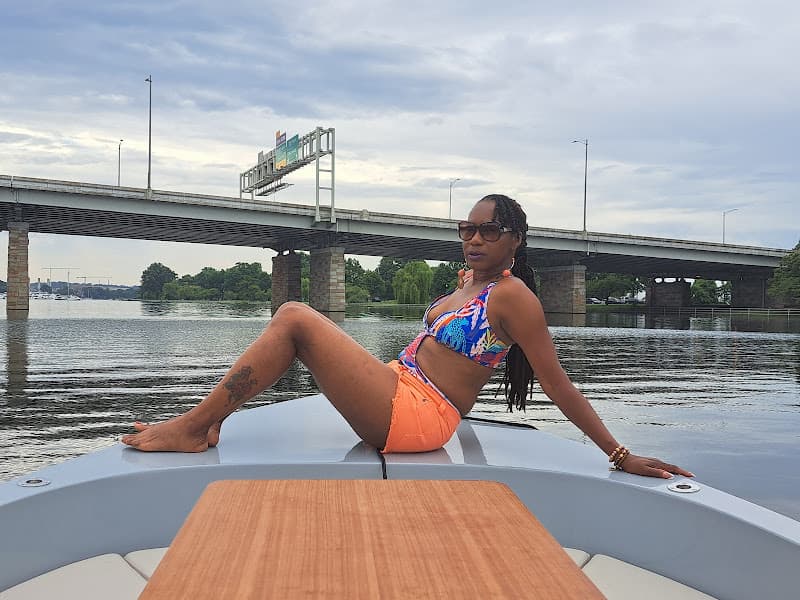 GoBoat Boat Rental - The Wharf (formerly Float DC) - Boat Rental