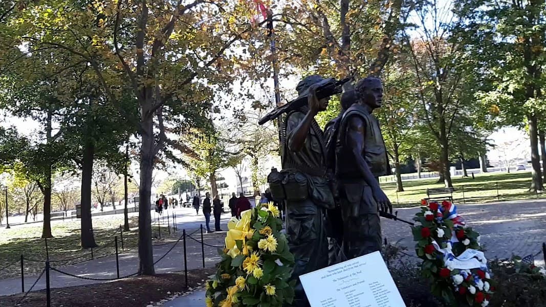 The Three Servicemen Statue image 2