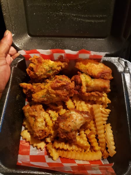 Shortnee Street Eatz - Food Truck Dining