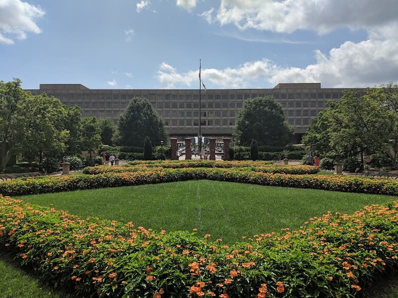 Enid A. Haupt Garden - Gardens