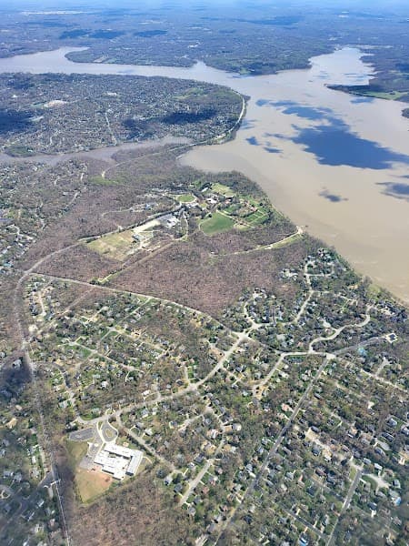 Mount Vernon Country Club image 4