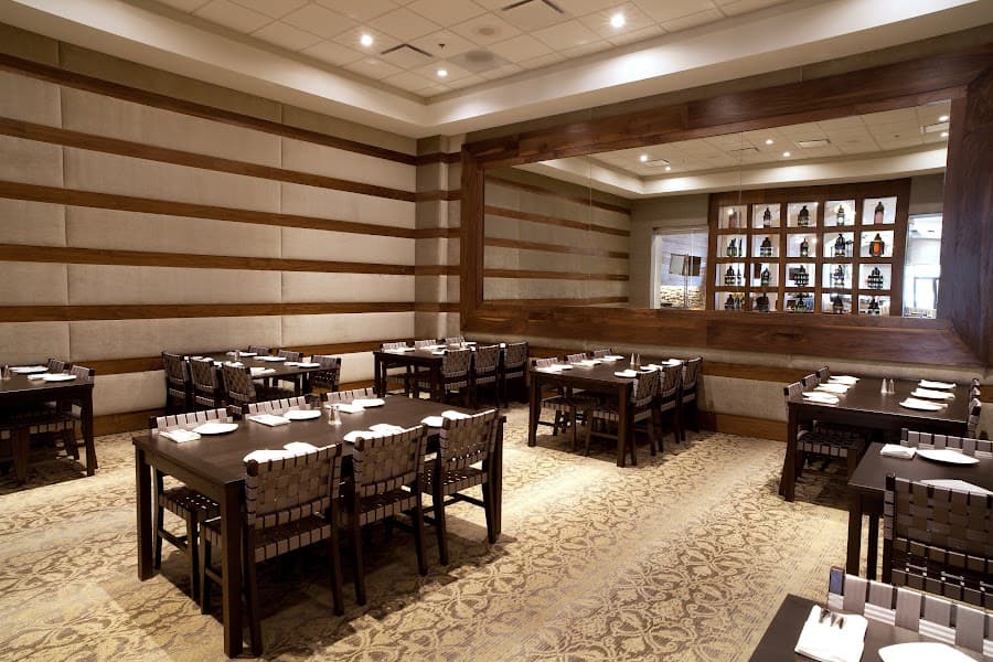 Lebanese Taverna image 3