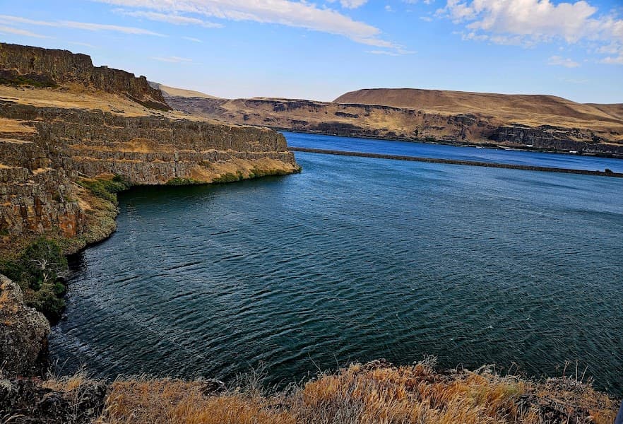 Horsethief Lake image 2