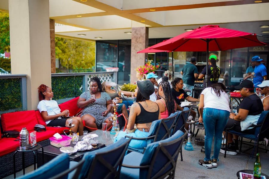 Diko Hookah Bar and Lounge image 4