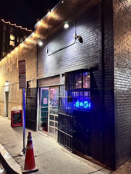 Last Call Bar image 2