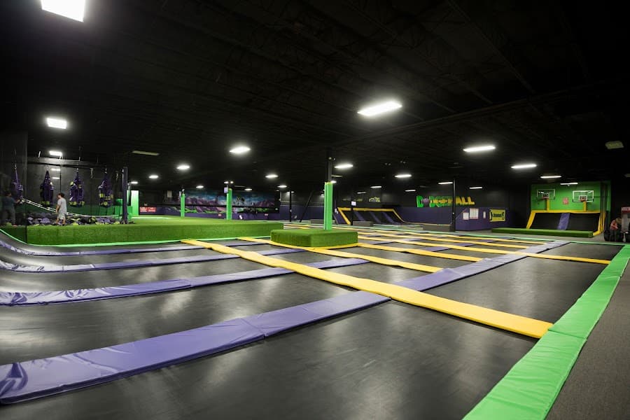Get Air Trampoline Park image 3