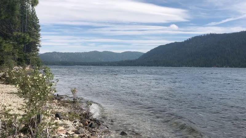 Lake Wenatchee - Pretty Lakes