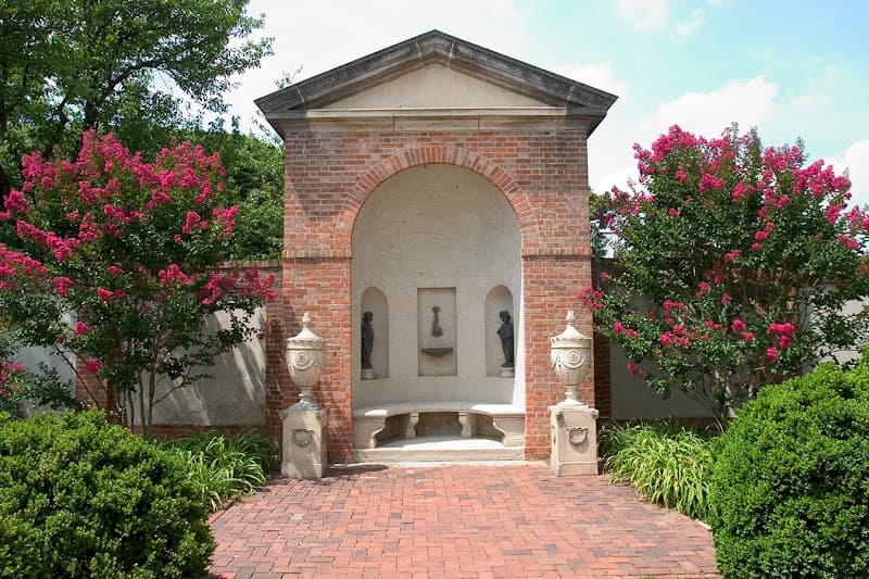 Dumbarton House - Gardens Georgetown