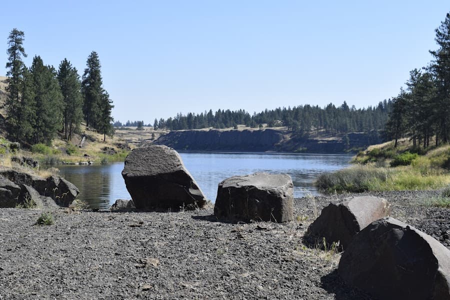 Hog Lake image 3