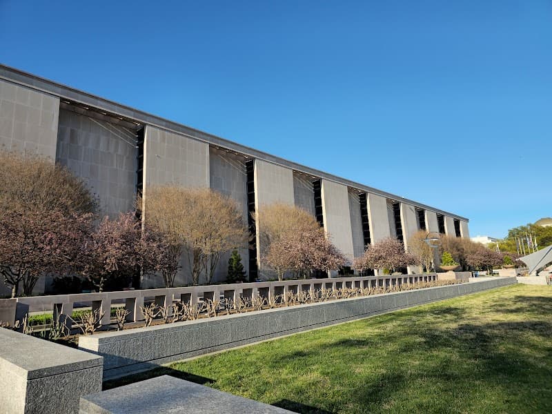 Common Ground: Our American Garden at the National Museum of American History Smithsonian Gardens image 2