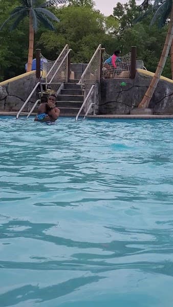 Atlantis Waterpark at Bull Run image 2