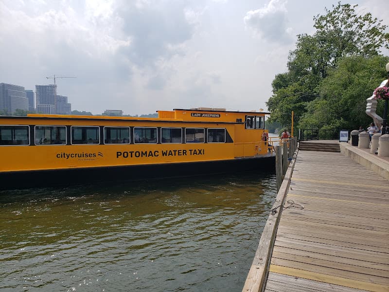 Capitol River Cruises - Boat Tours