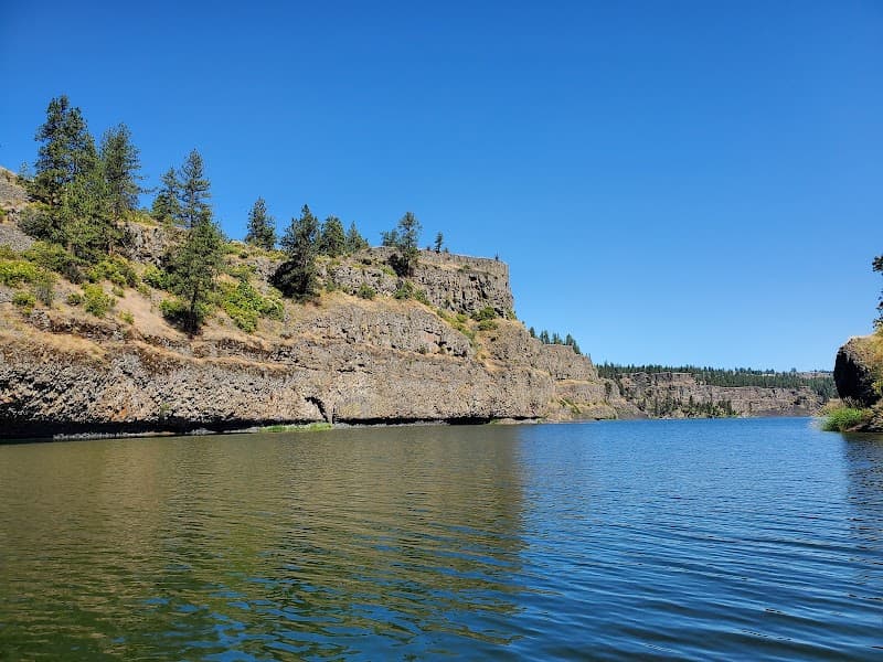 Bonnie Lake image 1