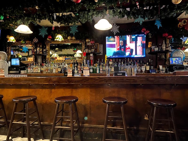 The Bottom Line - Best Sports Bar