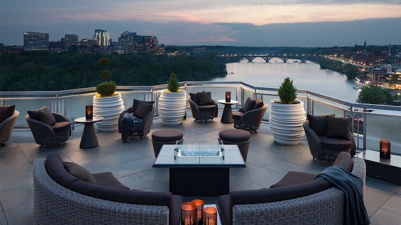 Top of the Gate - Rooftop Dining