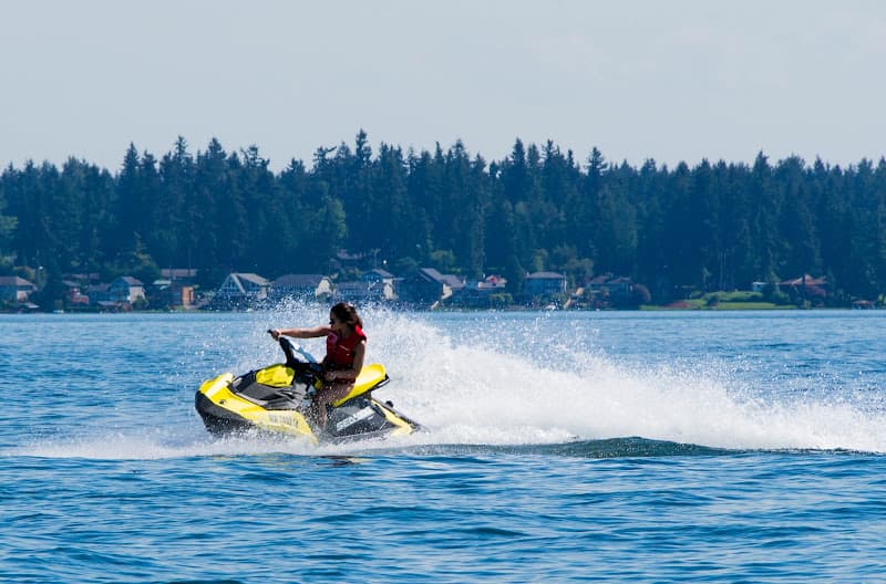 Ohana Kai Watersports | Lake Sammamish Jet Ski Rental - Jet Ski Rental