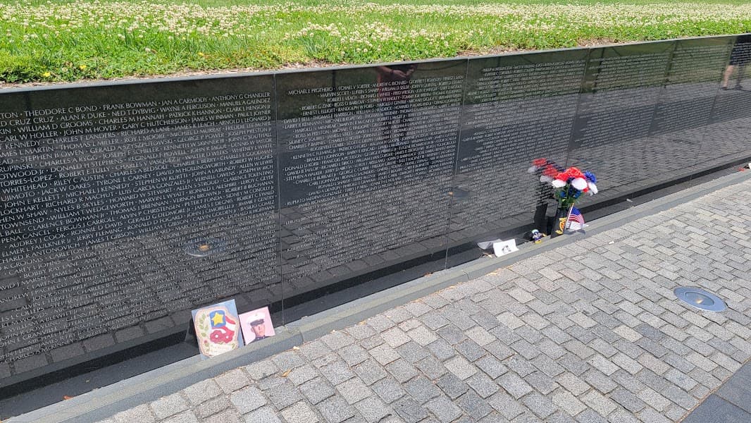 Vietnam Veterans Memorial image 4