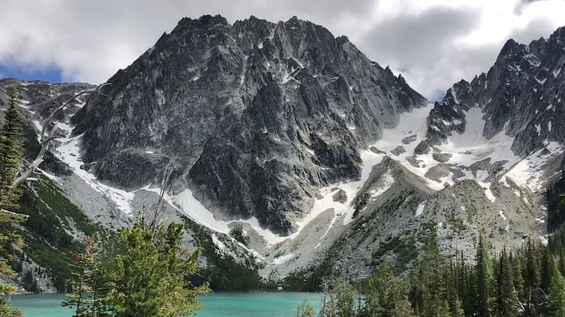 Colchuck Lake - Pretty Lakes