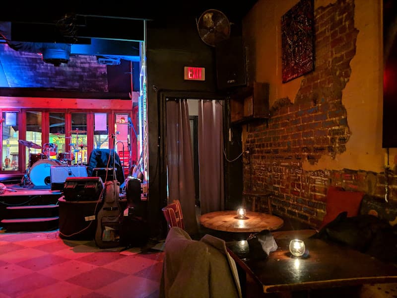 Bossa Bistro & Lounge - Jazz Lounges