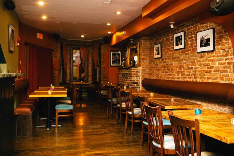 Jojo Restaurant and Bar - Jazz Lounges