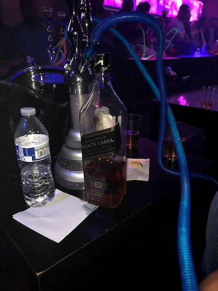 Glow Lounge DC image 3