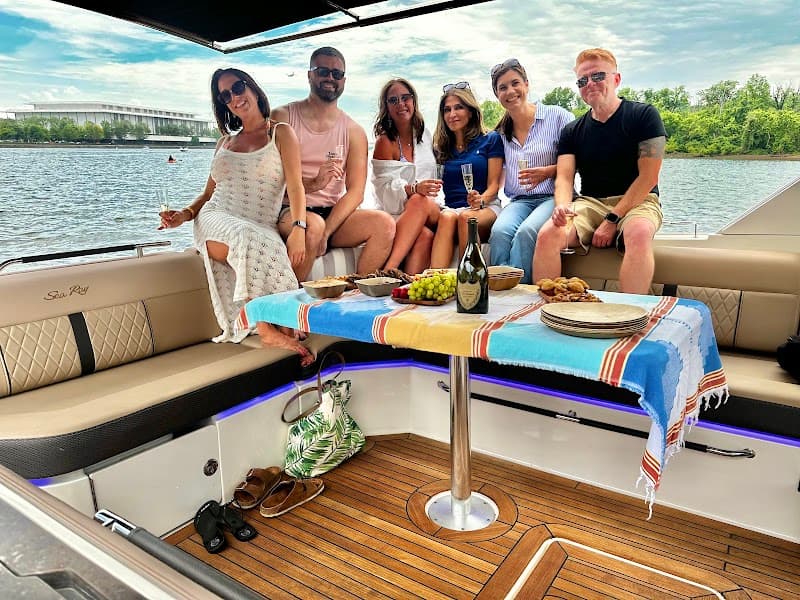 Vortex boat rentals image 4