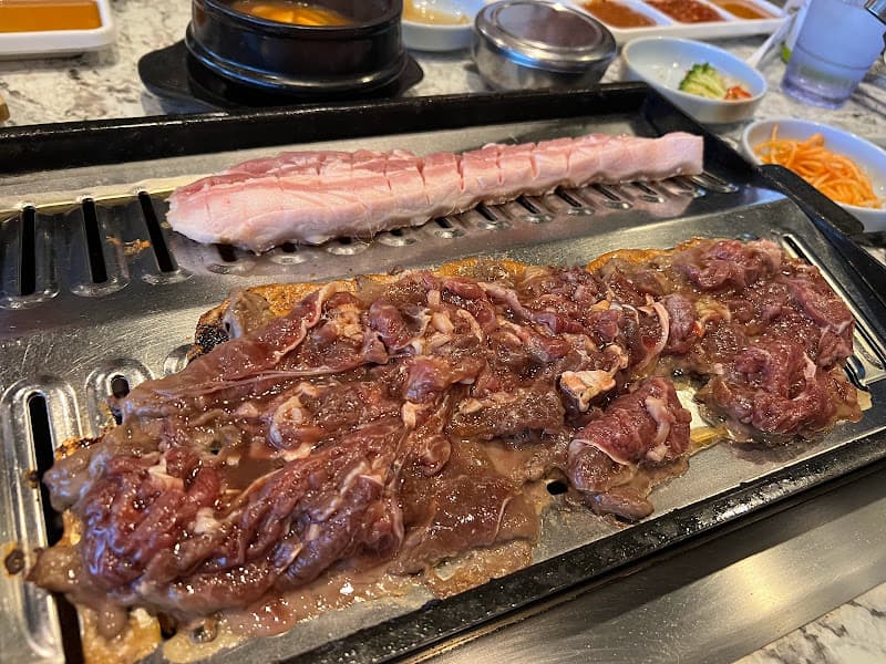 GOGI FRIENDS - Best Korean Bbq