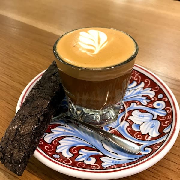 La Colombe Coffee Roasters - Best Local Coffee Shops