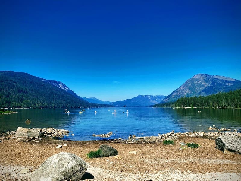 Lake Wenatchee image 3
