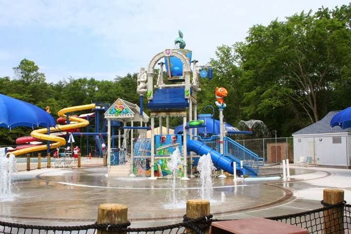 Atlantis Waterpark at Bull Run image 4
