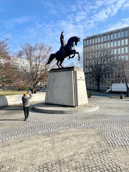 José de San Martín Monument - Monuments