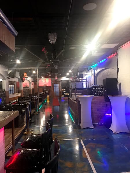 Gulf Lounge - Black Owned Lounges