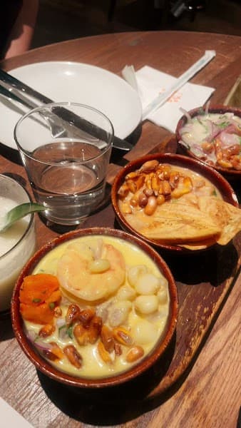 Pisco y Nazca Ceviche Gastrobar image 2