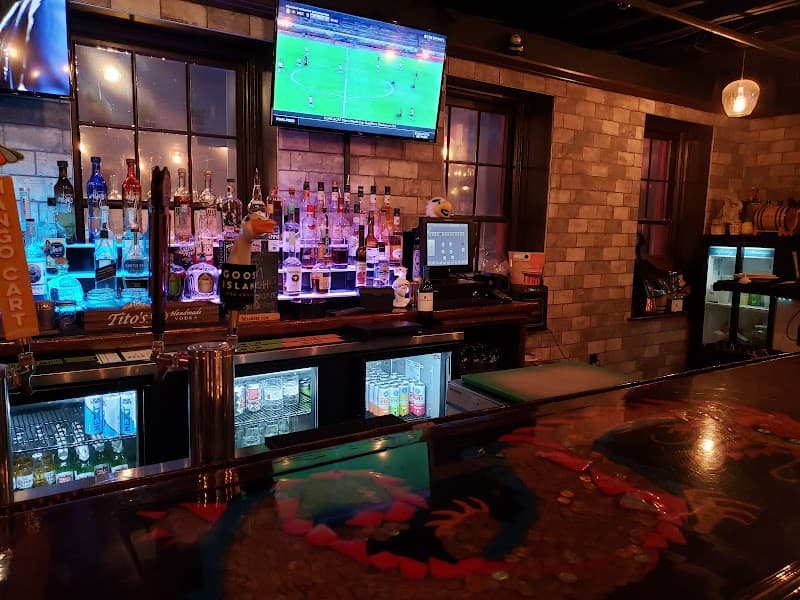 618 Cocktail and Whiskey Lounge image 3
