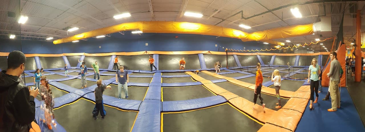 Sky Zone Trampoline Park image 1