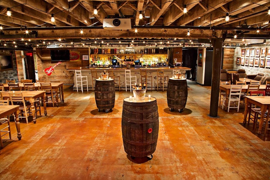 Hill Country Barbecue Market image 3