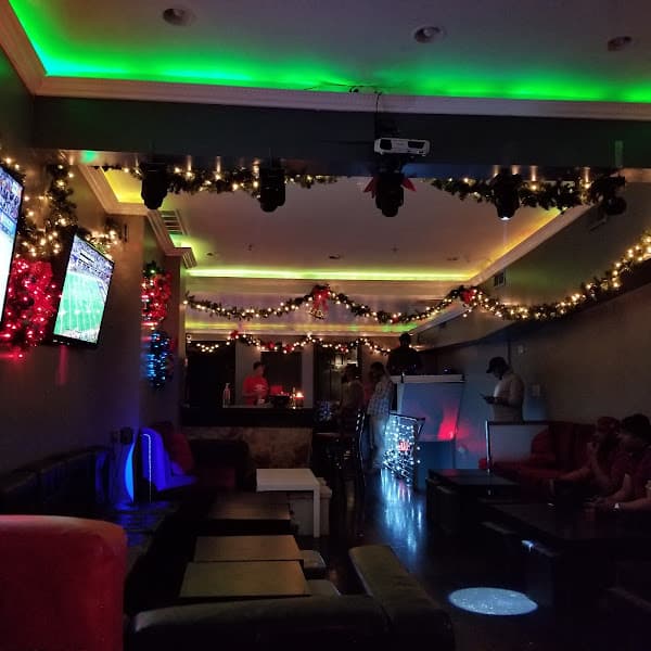 MK Lounge DC - Hip Hop Lounges