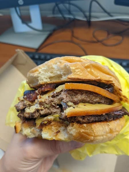 CaliBurger image 1