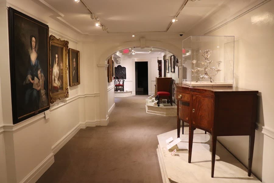 DAR Museum image 3
