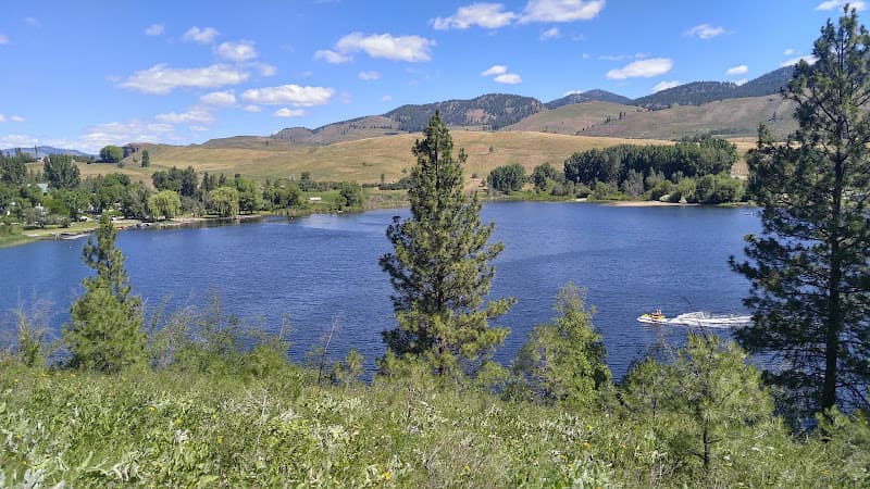 Pearrygin Lake - Pretty Lakes